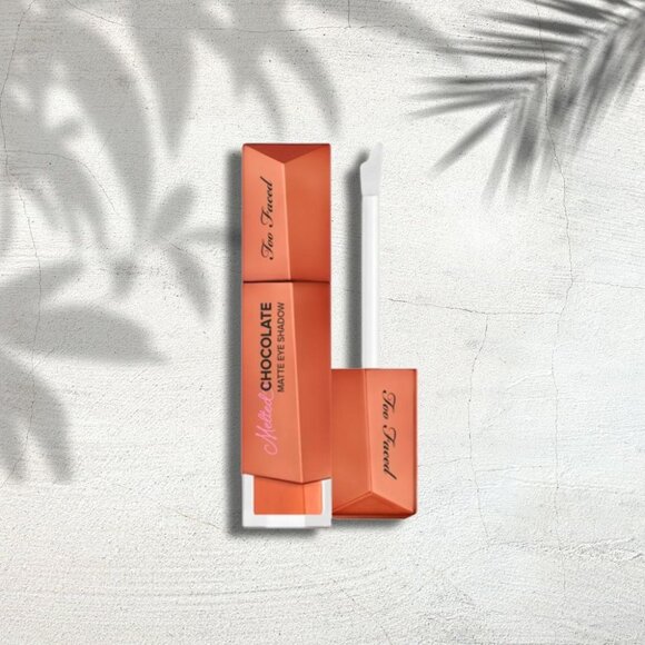 Too Faced Melted Chocolate Matte Eyeshadow - Chocolate Chai - 0.16 Oz - Picture 2 of 6